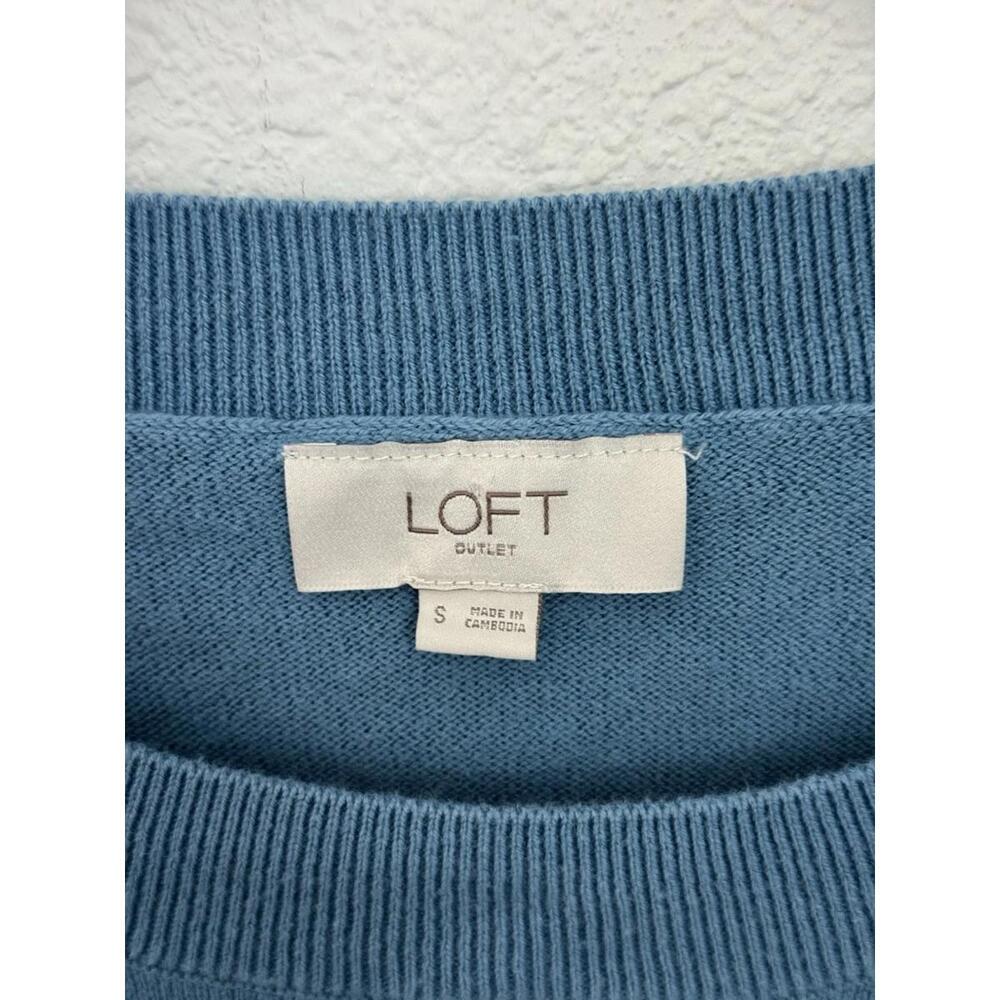 LOFT Women’s Sz‎ S Blue Penguin Pullover Sweater Graphic Crew Neck Long Sleeve - Picture 2 of 7
